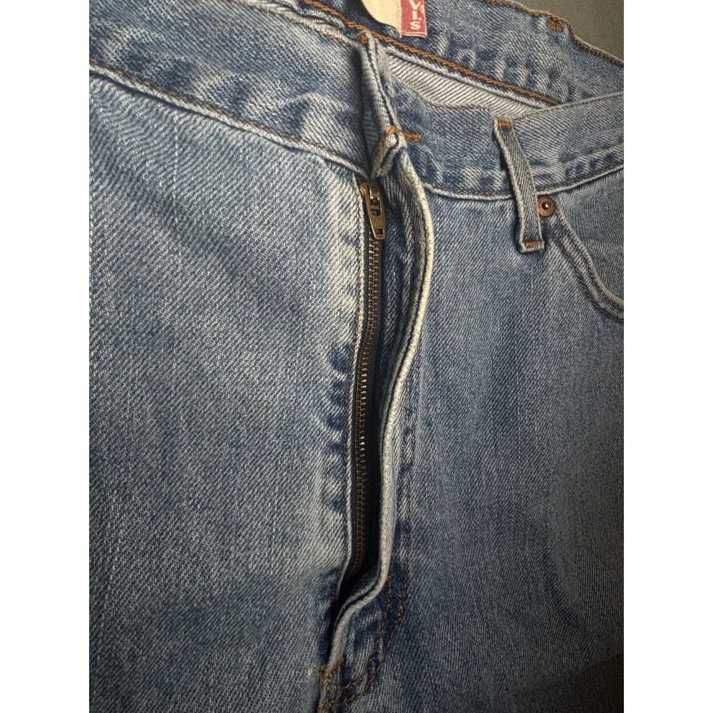vtg Levi's 505 Jeans Men 38X30 Blue 5-Pockets Medium‎ Wash Zip Fly Straight Leg